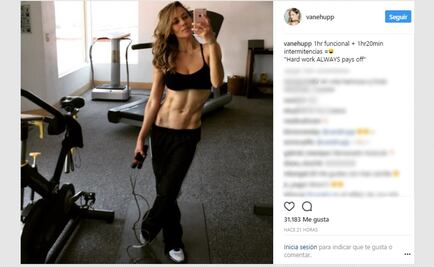 Vanessa Huppenkothen presume su abdomen