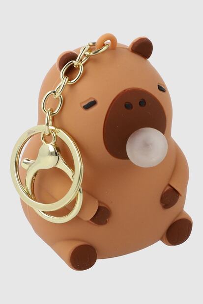 Regala llaveros o charms para sus bolsos. Foto: Especial