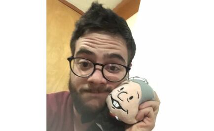 PAN en el Senado pide expulsar a español que trabaja como asesor de Morena