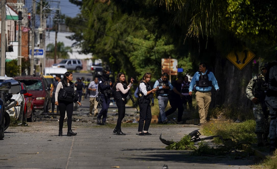 Acámbaro, Guanajuato, tras la explosión de un coche bomba frente a la Dirección de Seguridad. Foto: AFP