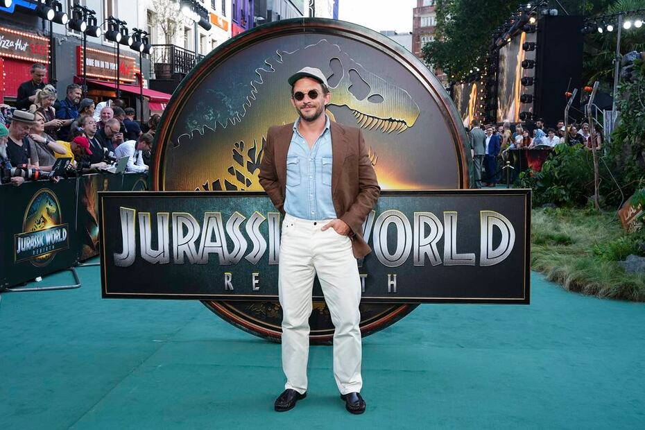 Jonathan Bailey en la premier de su más reciente filme en Londres. Foto: AP