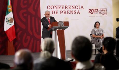 AMLO pide una “avalancha de votos” para candidatos de la 4T en el 2024 