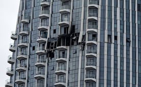 Dron se impacta contra edificio en Dubai y provoca incendio; no se reportan personas heridas