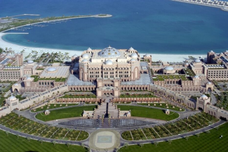7 maravillas que todo viajero debe conocer de Abu Dhabi
