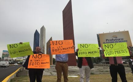 Protestan en Torres de Satélite contra fotomultas
