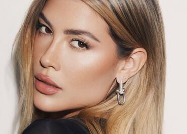 Michelle Salas cambia de look: del rubio al tono castaño en tendencia
