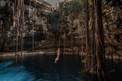 Por qué no se puede nadar en los cenotes después de las 5:00 pm