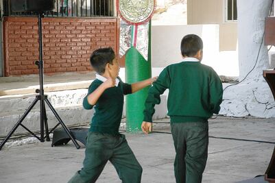 AT&amp;T apoya la lucha contra el ciberacoso
