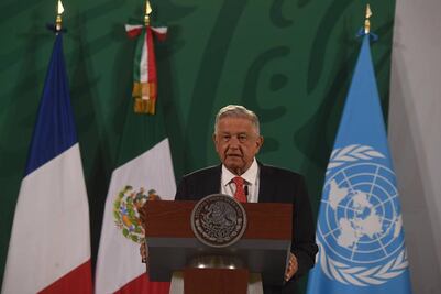AMLO se hará estudios médicos para decidir cuándo vacunarse contra Covid