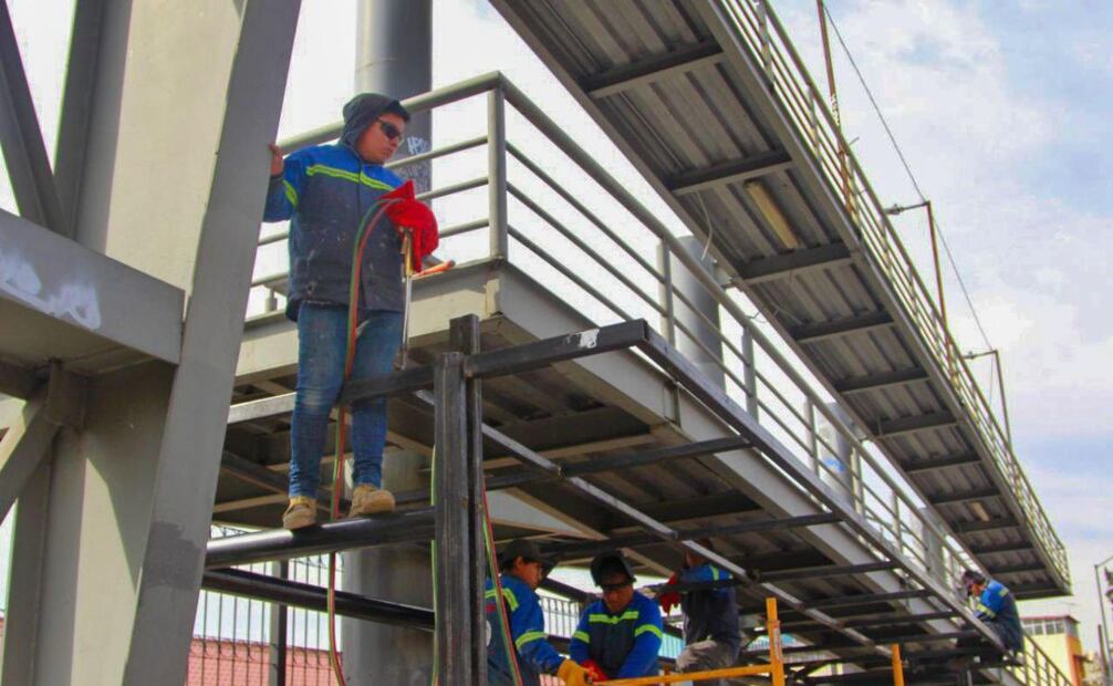 Construyen nueva estación del Metrobús para la Línea 4 tras peticiones vecinales, 13 de enero de 2025. Foto: X @GobCDMX