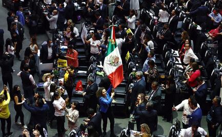 "Van a pagar por darle la espalda a México", dice Morena a oposición tras abandonar debate de Ley Minera
