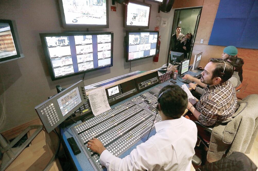 En este año se contempla la licitación de 123 canales de televisión digital abierta, además de frecuencias para estaciones de radio AM y FM, entre otras (ARCHIVO EL UNIVERSAL)