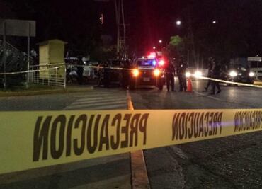 Ataque a balazos en billar deja 2 personas muertas y una lesionada en Apatzingán, Michoacán