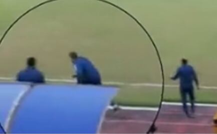 Técnico muere de un infarto al celebrar gol de su equipo en el último minuto