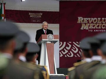 Dictaduras y oligarquías no garantizan la paz, dice AMLO al conmemorar la Revolución