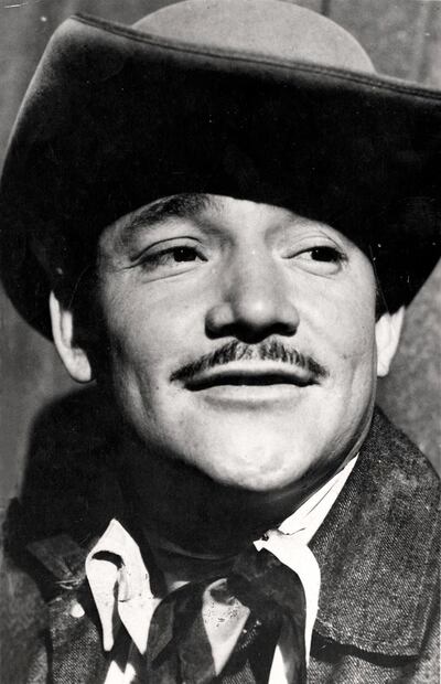 La fama de Javier Solís lo llevó a ganar el título de “Rey del Bolero ranchero”, su registro de voz era muy amplio y quedaba perfecto para las canciones rancheras que lo llevaron a ganar numerosos reconocimientos y a ser recordado por varias generaciones. Foto: Archivo EL UNIVERSAL.