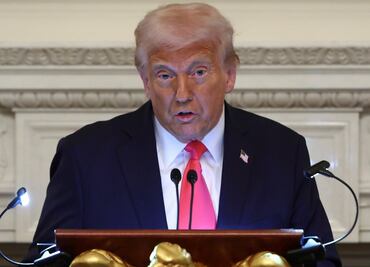 Juez bloquea temporalmente el cierre de la Voz de América por parte de Trump; abogados poden trasladar litigio a un tribunal federal