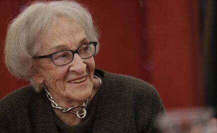 Ida Vitale prepara un libro "de gratitud a México"