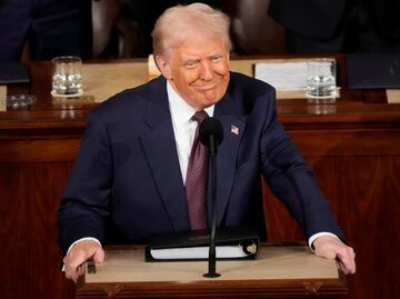 Trump promete “billones” a Groenlandia si se anexa a EU; dice "apoyará" lo que decida sobre su futuro