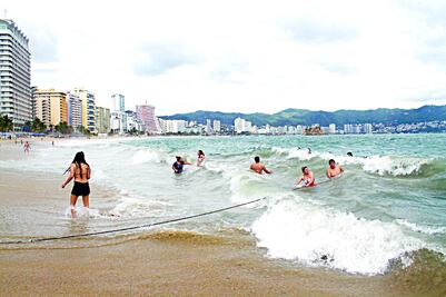 'Carlos' provocará lluvias intensas en Guerrero y Oaxaca