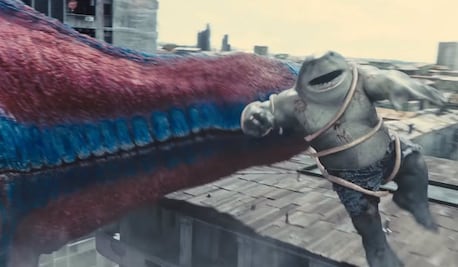 Demencial tráiler de "The Suicide Squad": Harley Quinn, King Shark contra el colosal Starro