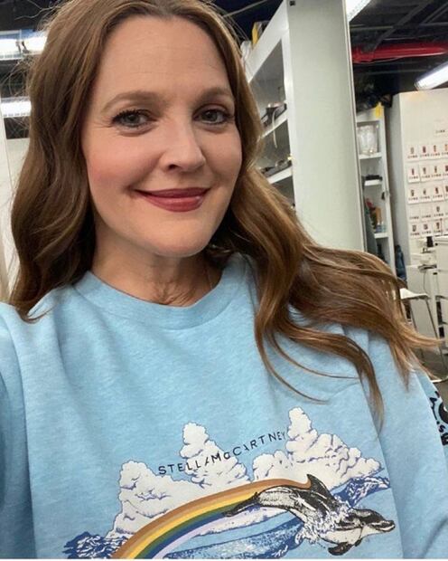 Así se ve Drew Barrymore a sus 46 años