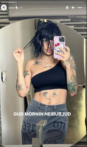 Cazzu, la novia de Nodal, presume abdomen ¡y Belinda también!