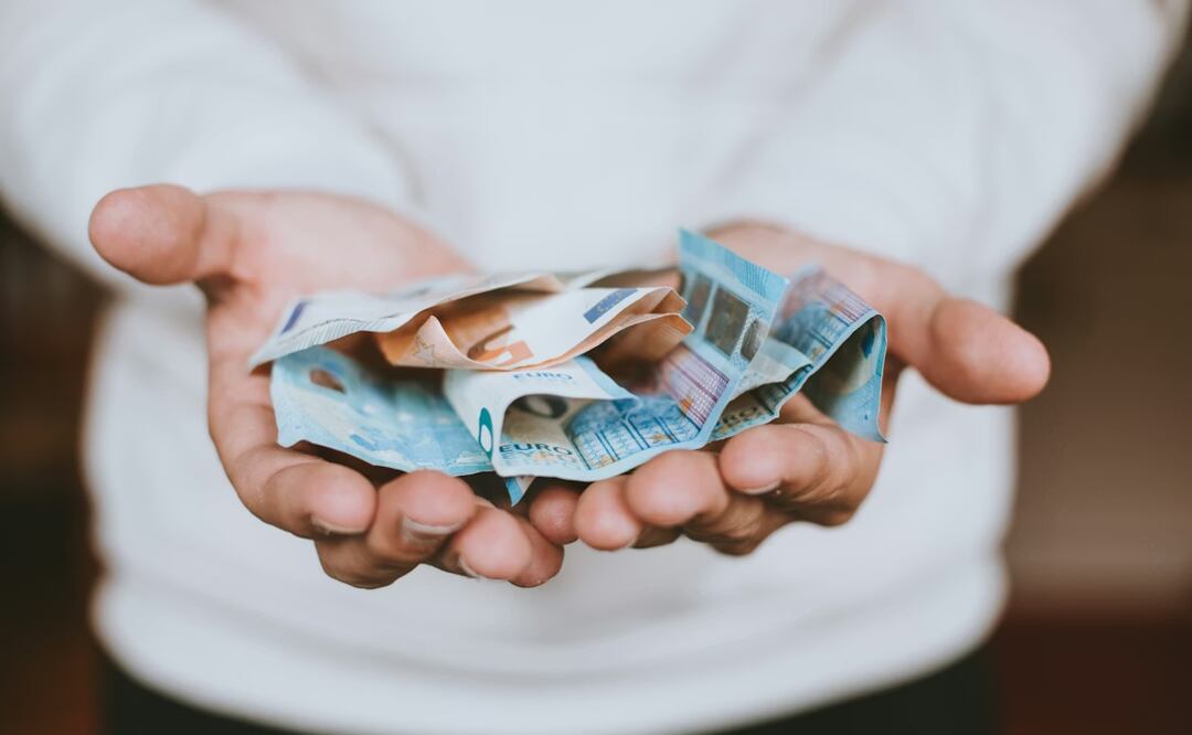 Si buscas un dinerito extra, échale un vistazo a estas apps de préstamo confiables. Foto: Unsplash