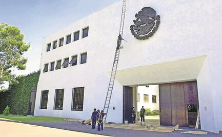 Patrimonio de todos los museos se va a Los Pinos