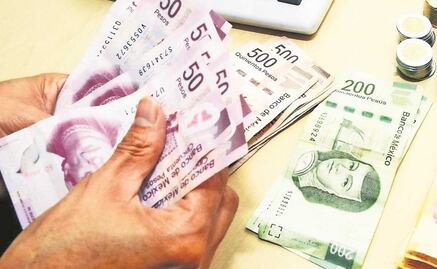 ¿Qué es el salario mínimo y a quién beneficia más?; anuncian aumento del 12% en 2025 