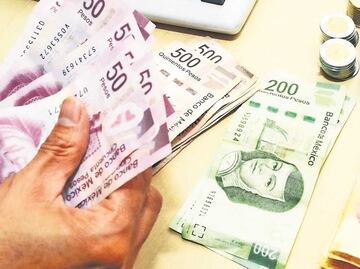 ¿Qué es el salario mínimo y a quién beneficia más?; anuncian aumento del 12% en 2025