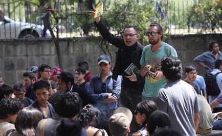 Subastan libros para recuperar espacios degradados en la CDMX