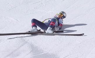 Lindsey Vonn sufrió "fractura compleja de tibia" tras dramática caída en Milán-Cortina