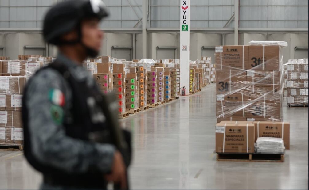 Distribución de las boletas para la elección judicial en México. Foto: Fernanda Rojas / EL UNIVERSAL