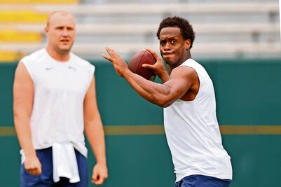 Geno Smith con la misión de mostrar que es el indicado para Seattle 