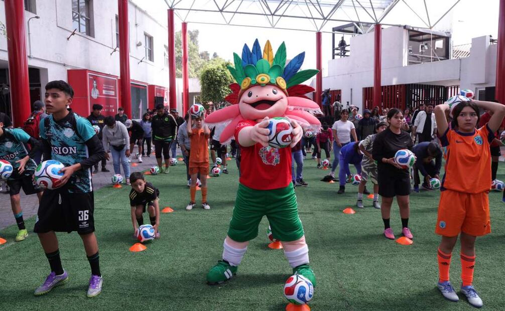 Se buscará que la capital del país no sea sólo una ciudad espectadora del Mundial, sino protagonista de un evento internacional tan importante.
Foto: Especial.