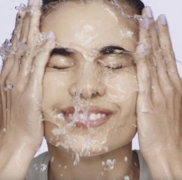 ¿Sabes cómo aplicar correctamente tu crema humectante?