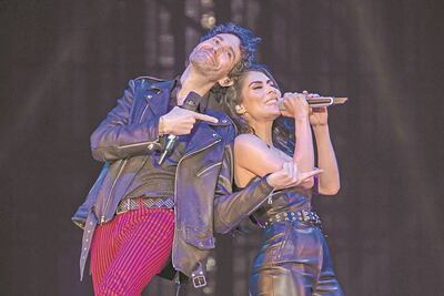 Rock, baile y tapabocas, la nueva normalidad en vivo