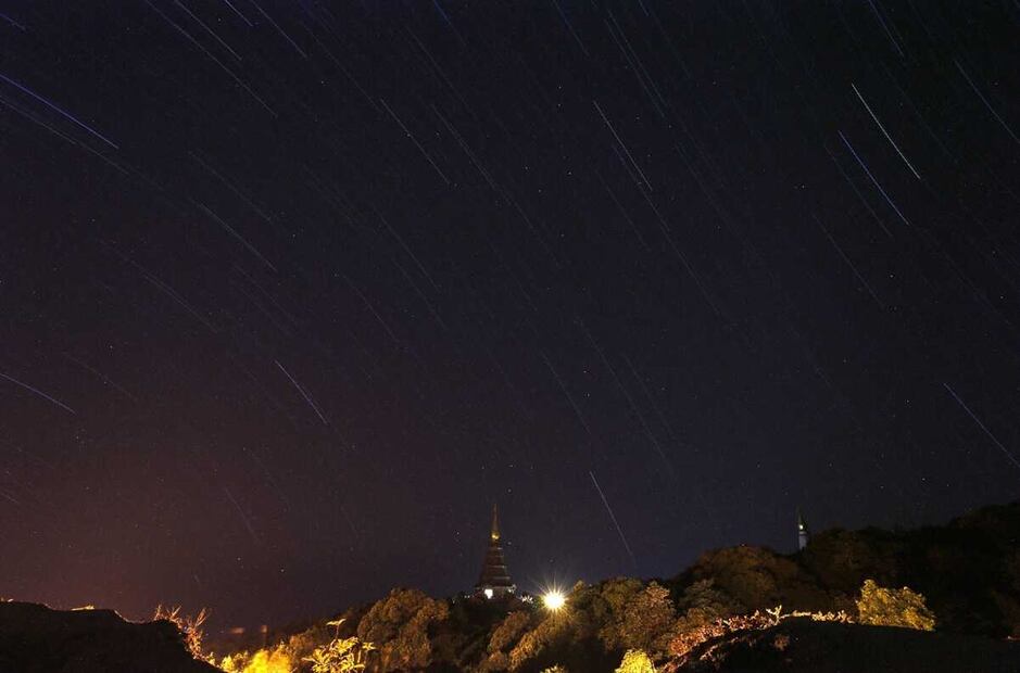 Lluvia de meteoritos Gemínidas en Tailandia. Foto: EFE/Rungroj Yongrit, archivo