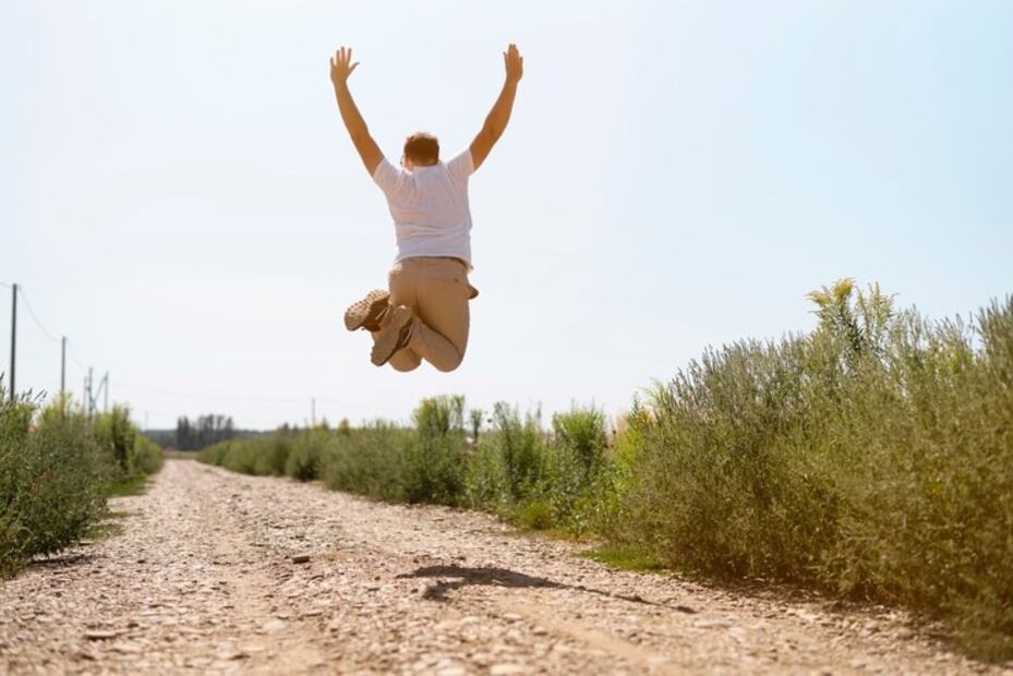 En busca de la felicidad. Fuente: Freepik