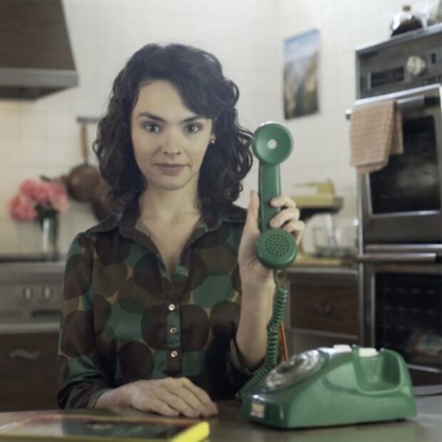 Teatro telefónico, danza a domicilio y arte vivo grabado, expresiones artísticas en la pandemia