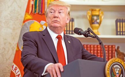 Crítican a Trump por identificar a presunto informante del caso Ucrania