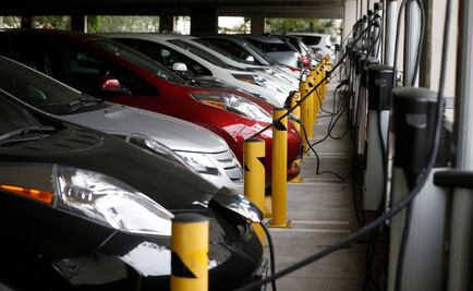 ¿Cuánto invierten las marcas en autos eléctricos? 