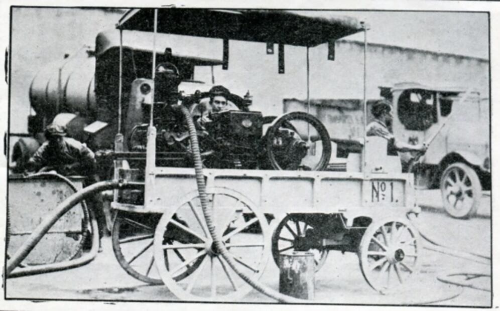 Las manos que seleccionan la basura