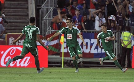 Eibar gana y es líder de la liga española