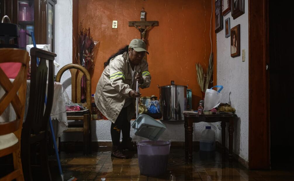 Autoridades ya se encuentra auxiliando a las personas. Foto: Gabriel Pano