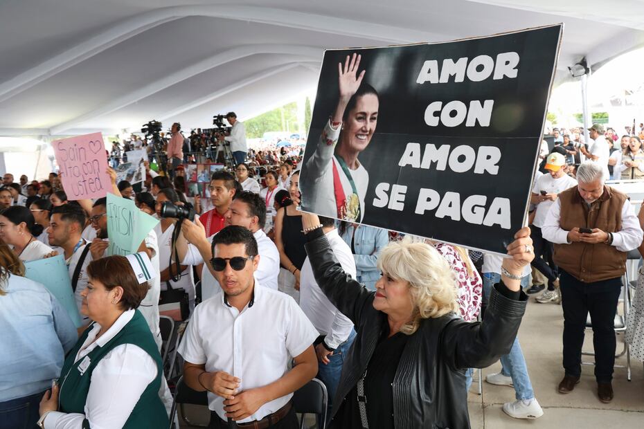 Ciudadanos asisten a la gira de salud presidencial en Zacatecas. (26/07/2025). Foto: Presidencia