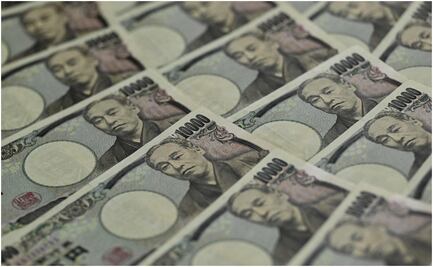 El yen cae a los 160 por dólar, nuevo récord desde 1990