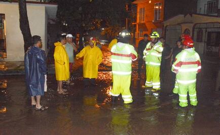 A unas mil viviendas aumentan los daños en Huatulco por "Vicente"