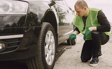 Estafa de la "llanta ponchada"; ¿qué es y cómo evitarla?